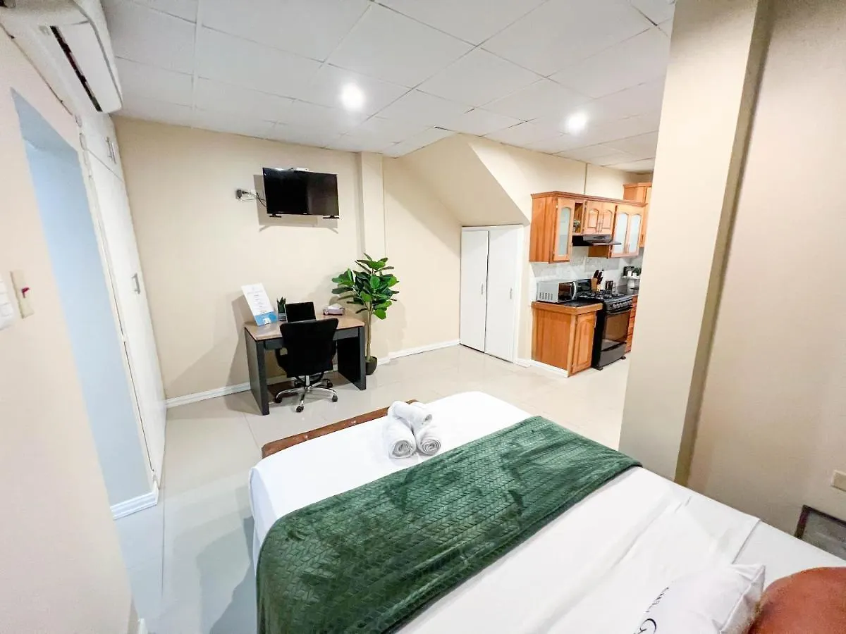 Stacys Place #4 Studio Apartment Port of Spain Trinidad en Tobago